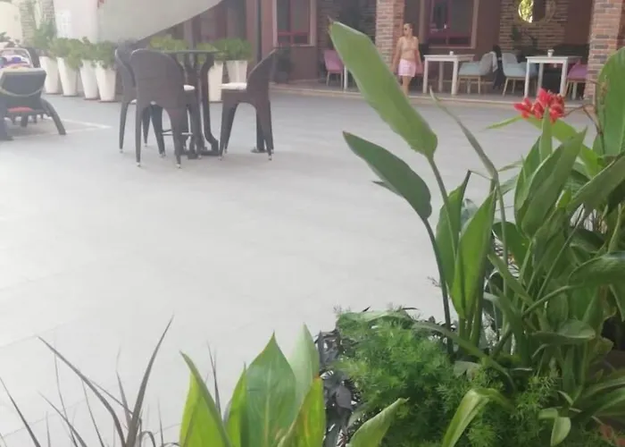 Hotel Mendos Garden Exclusive